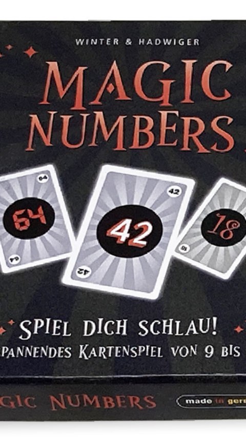 Gehirnjogging, Wettstreit, Lernspaß: Magic Numbers ist ein spannendes und rasantes Kartenspiel für die ganze Familie. Wem gelingt es zuerst, mit seinen Karten das Produkt der magischen Zahl zu legen? Was einfach klingt, gestaltet sich zu einem dynamischen Spielspaß, der schon ab zwei Spielern begeistert. Nebenbei wird das kleine 1x1 trainiert und spielerisch gefestigt.  Mau Maui Spiele
Magic Numbers
Spiel‘ Dich schlau
Ein spannendes Kartenspiel von 9 bis 99
110 Spielkarten (Turnierqualität), 1 Spielanleitung, 2 Multiplikationstabellen, 18,90 €  Magic Numbers eignet sich für Kinder ab 8 Jahren, Jugendliche, Erwachsene und Senioren und ist für 2 bis 6 Spieler geeignet.  Diese Fähigkeiten sind gefragt: 
Flexibles Denken 
Kommunikation 
Kleines 1x1  Über unseren Linktree kommt Ihr zur Homepage des Verlages.  #buch #bookstagram #book #buchtipp #buchempfehlung #buchliebe #buchblogger #bookstagramgermany #instabook #buchblog #bücher #bücherliebe #buchhandlung #spiel #kartenspiel #rechnen #mathe #nachhilfe #lernhilfe #lehrmittel #mathematik #lernen #gehirnjogging #geistigfir #einmaleins #pädagogischwertvoll #maumaui #einbuchfuerzwei